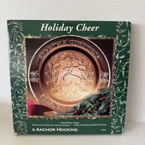 VINTAGE ANCHOR HOCKING 69580 HOLIDAY CHEER WREATH SEASON GREETINGS 12" PLATTER